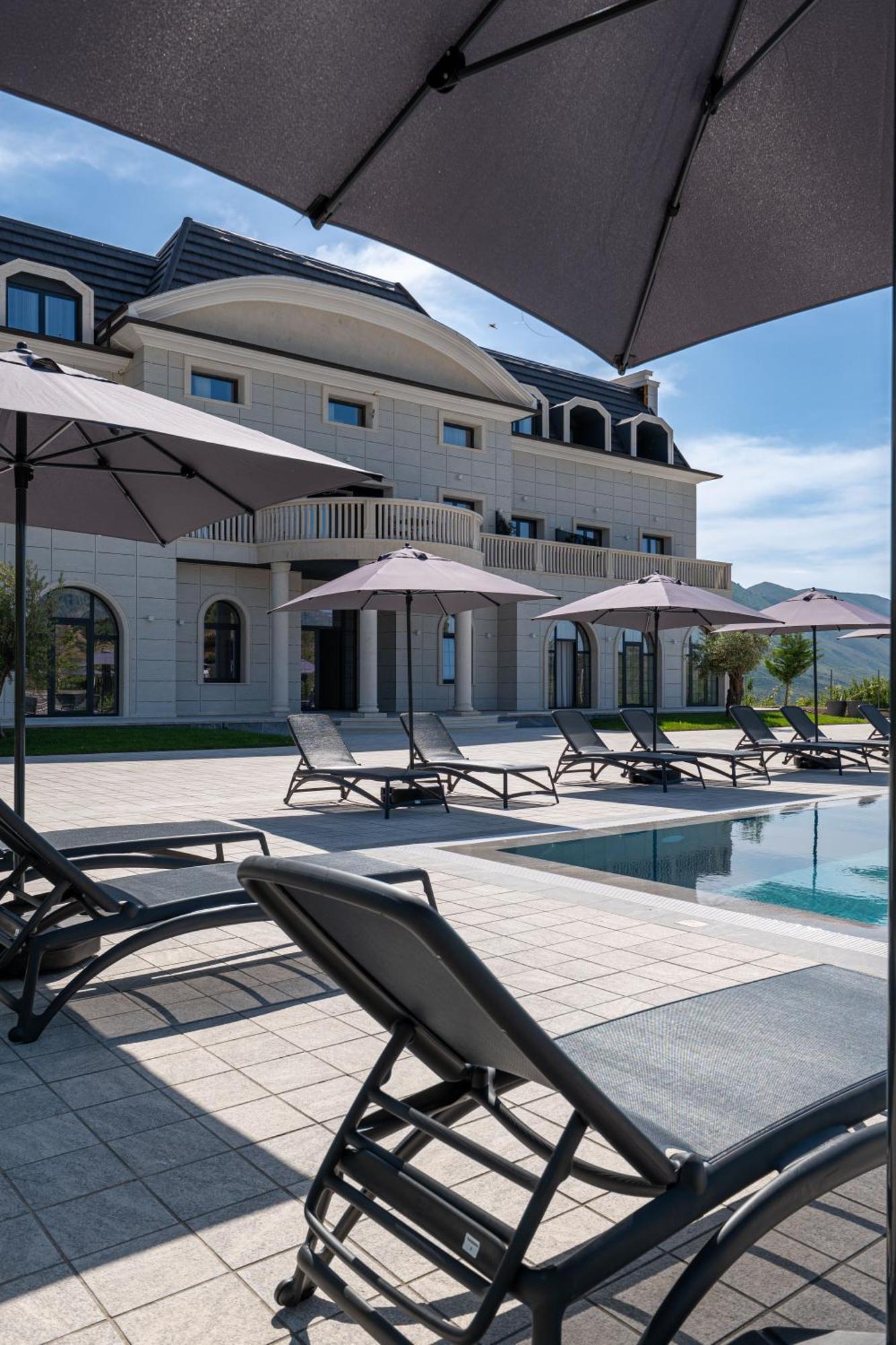 Acros Resort Vlorë Exteriör bild